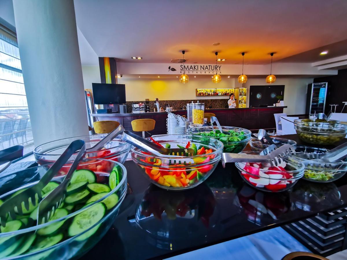 Hotel Mistral Sport Gniewino Bagian luar foto
